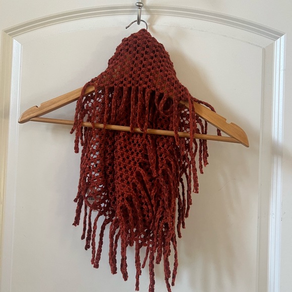 Infinity scarf NWT - Picture 2 of 2